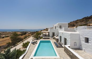 Greek Chorus Holiday Home