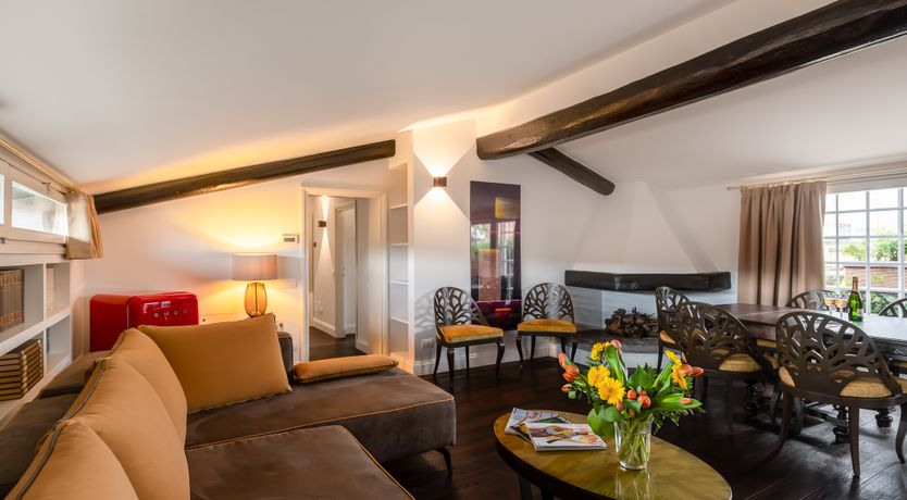 Photo of The Italian Style