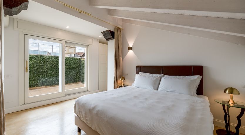 Photo of The Italian Style