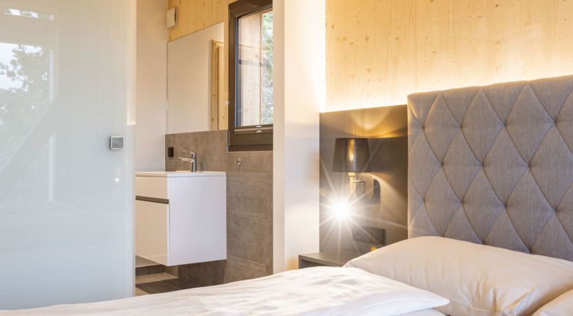 Photo of Superior #23 with Sauna & Hot Tub Holiday Home 30