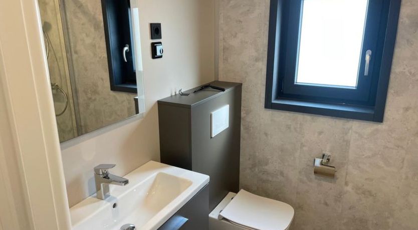 Photo of Wulfenia 6 Holiday Home 6