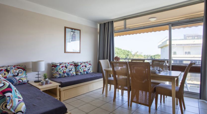 Photo of Heliotel Marine Apartment 2