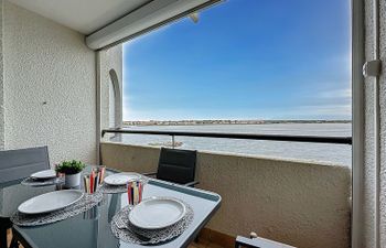 Les Marquises Apartment 3 Holiday Home