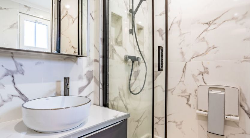 Photo of Les Coquelicots