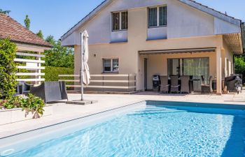 Hauts-de-Genthod Holiday Home