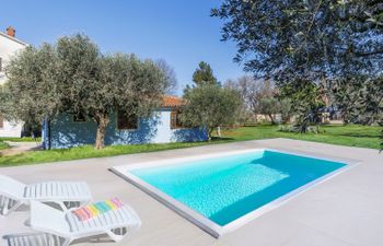 Villa Mariuccia Holiday Home