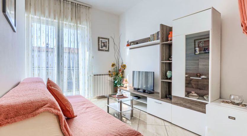 Photo of Jenny Apartment 2