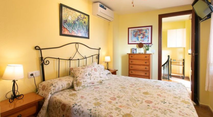 Photo of Acosta beachfront