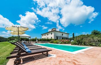 Michelangioli Holiday Home