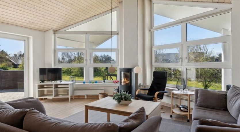 Photo of "Ljuba" - 1.3km from the sea