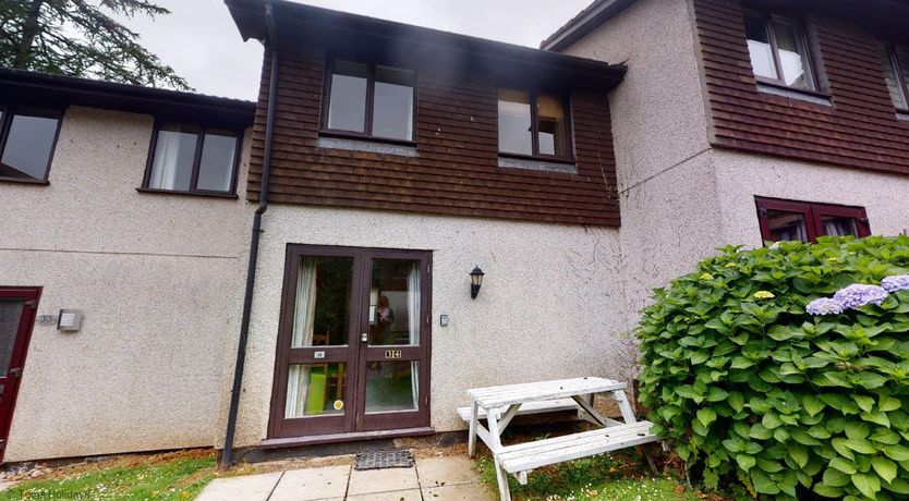 Photo of 34 Strawberry Hill, Tolroy Manor