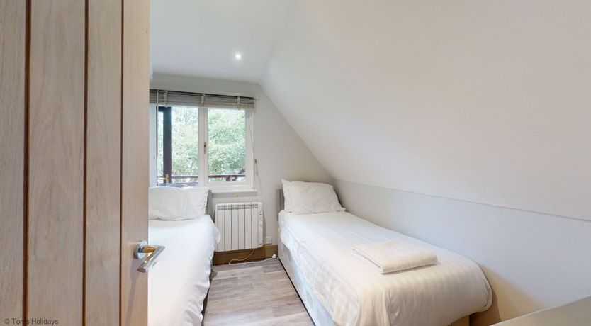 Photo of 05 Trevithick Court, Tolroy Manor