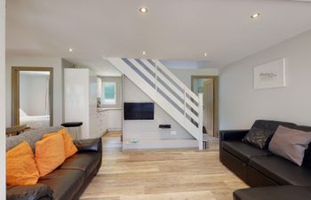 05 Trevithick Court, Tolroy Manor Holiday Home