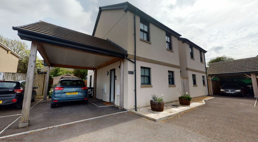 Photo of 05 Queensway Gardens, Hayle