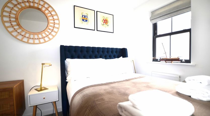 Photo of 05 Queensway Gardens, Hayle