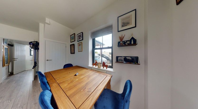 Photo of 05 Queensway Gardens, Hayle