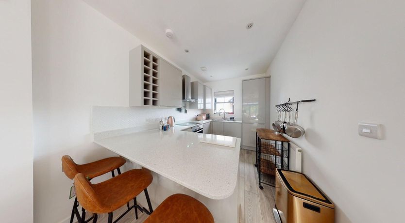 Photo of 05 Queensway Gardens, Hayle