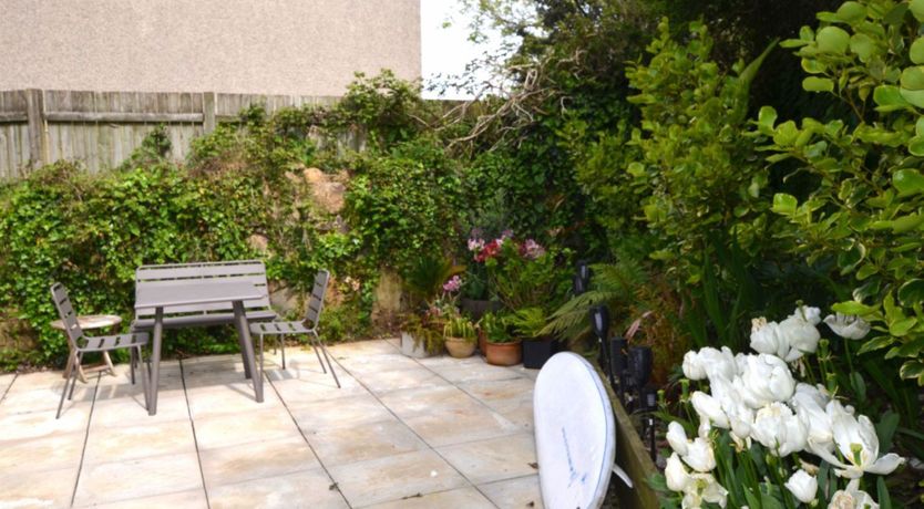 Photo of 05 Queensway Gardens, Hayle