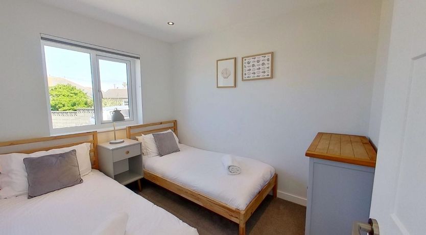 Photo of B27 The Lair, Riviere Towans