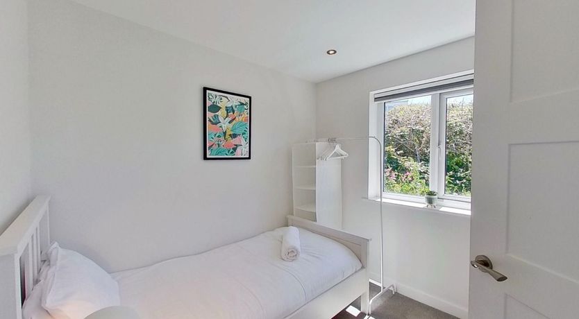 Photo of B27 The Lair, Riviere Towans