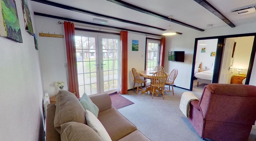 Photo of 14 Tudor Court, Tolroy Manor