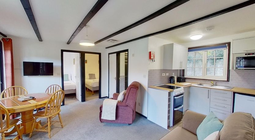 Photo of 14 Tudor Court, Tolroy Manor