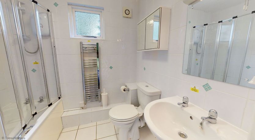 Photo of 26 Strawberry Hill, Tolroy Manor