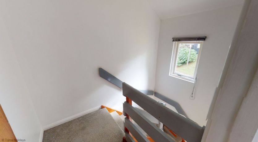 Photo of 26 Strawberry Hill, Tolroy Manor