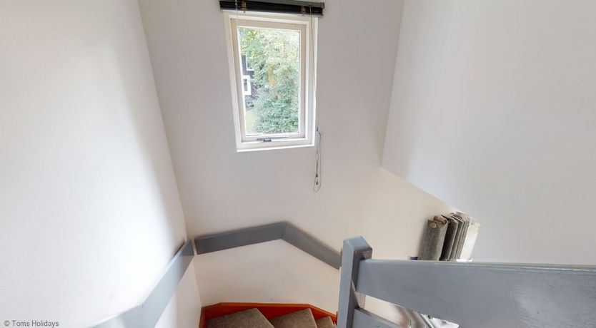 Photo of 26 Strawberry Hill, Tolroy Manor