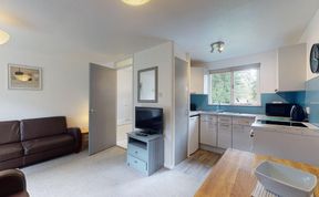 Photo of 26 Strawberry Hill, Tolroy Manor