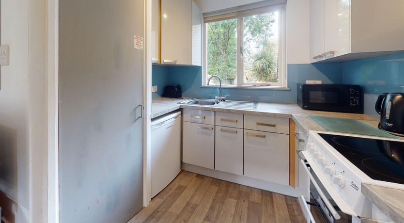 Photo of 26 Strawberry Hill, Tolroy Manor