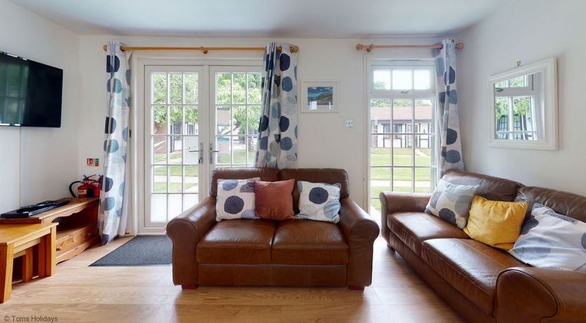 Photo of 28 Tudor Court, Tolroy Manor