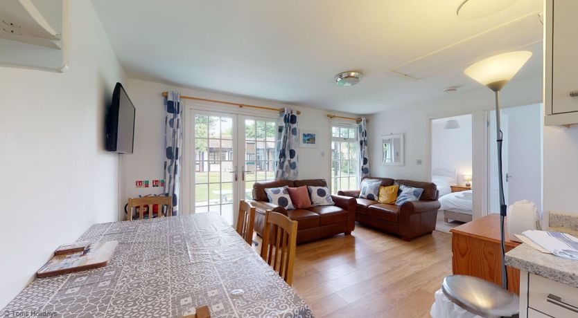 Photo of 28 Tudor Court, Tolroy Manor