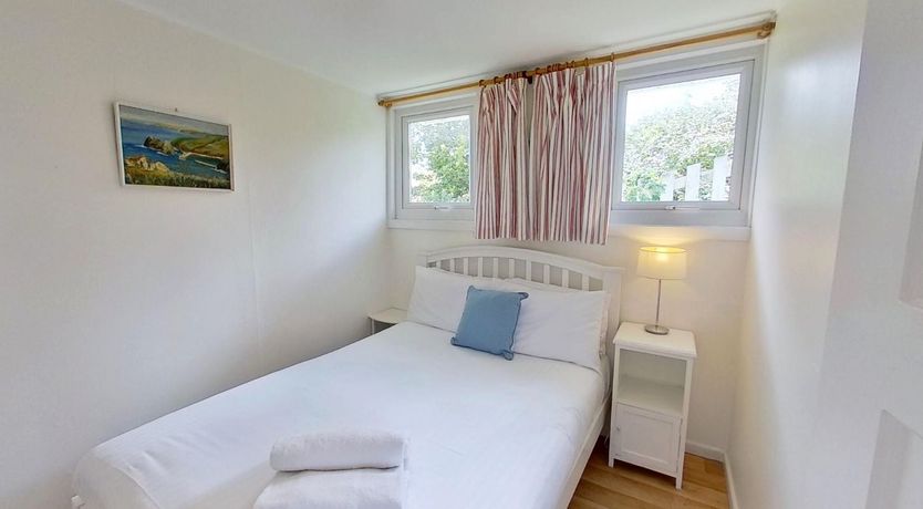 Photo of A02 Mermaids Nest (A2), Riviere Towans