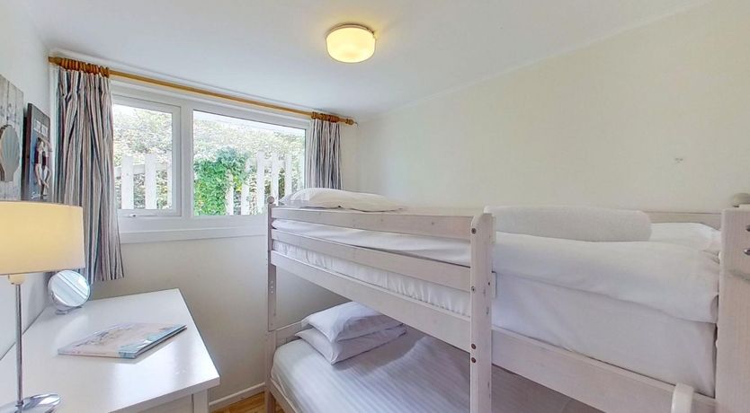 Photo of A02 Mermaids Nest (A2), Riviere Towans