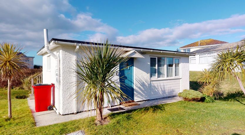 Photo of B07 Sea Esta (B7), Riviere Towans