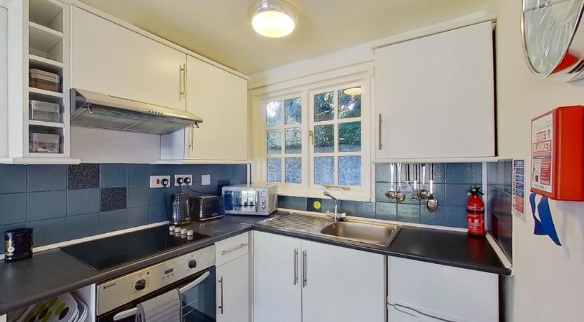 Photo of 12 Tudor Court, Tolroy Manor