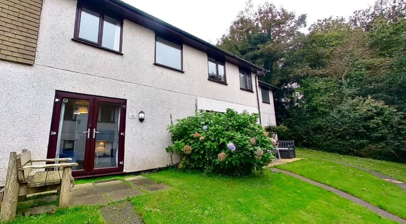 Photo of 46 Strawberry Hill, Tolroy Manor