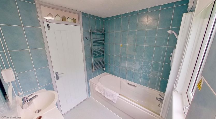 Photo of 36 Strawberry Hill, Tolroy Manor