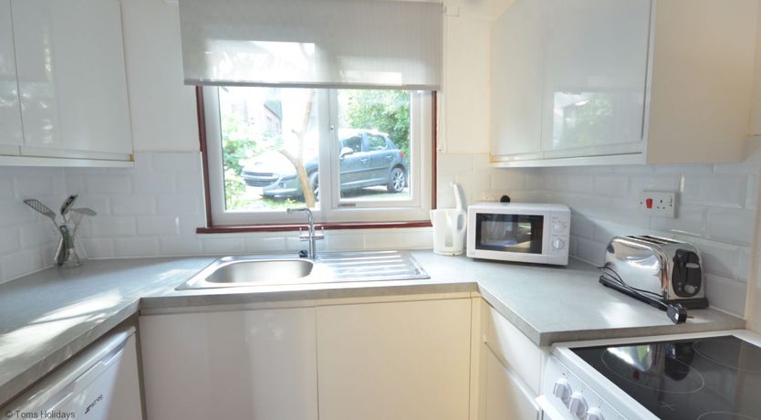 Photo of 60 Strawberry Hill, Tolroy Manor