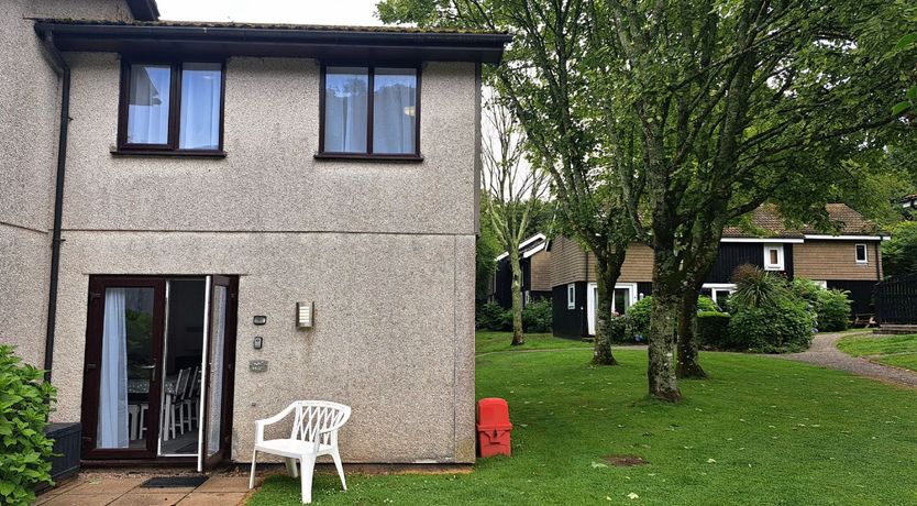 Photo of 44 Strawberry Hill, Tolroy Manor