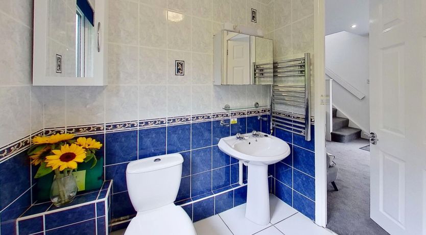 Photo of 44 Strawberry Hill, Tolroy Manor