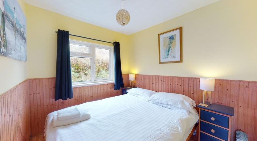 Photo of D50 Ocean Swell, Riviere Towans