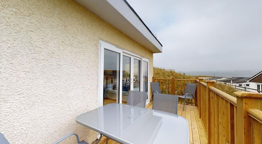 Photo of D50 Ocean Swell, Riviere Towans