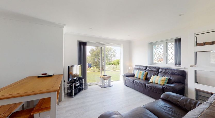 Photo of B51 Blue Bay, Riviere Towans