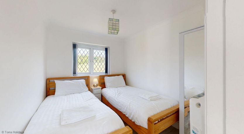 Photo of B51 Blue Bay, Riviere Towans