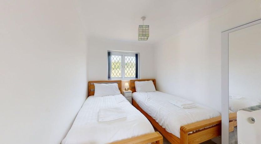 Photo of B51 Blue Bay, Riviere Towans