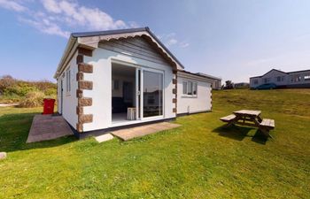 B51 Blue Bay, Riviere Towans Holiday Home