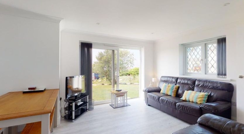 Photo of B51 Blue Bay, Riviere Towans