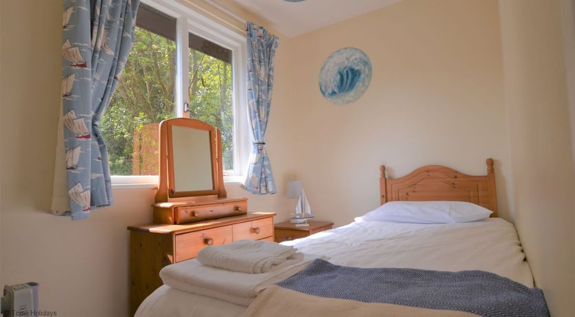 Photo of 65 Strawberry Hill, Tolroy Manor